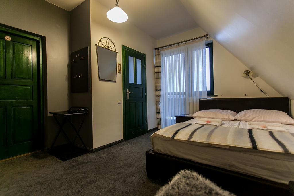 ビャウカ Gosciniec Na Brzyzku Bed & Breakfast 部屋 写真